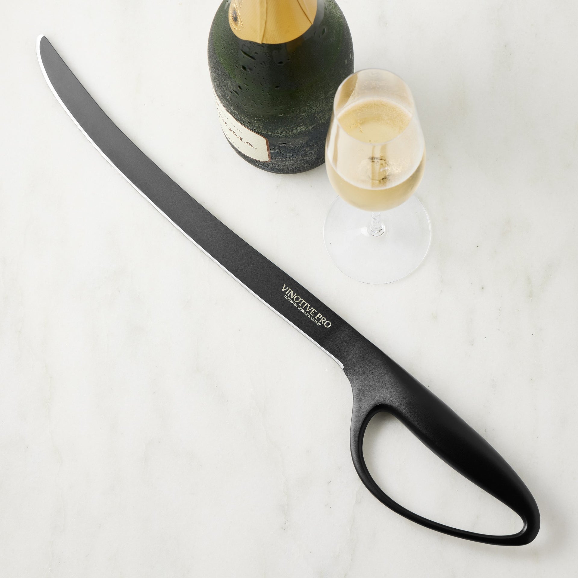 Vinotive Pro Champagne Saber - Matt Black Edition